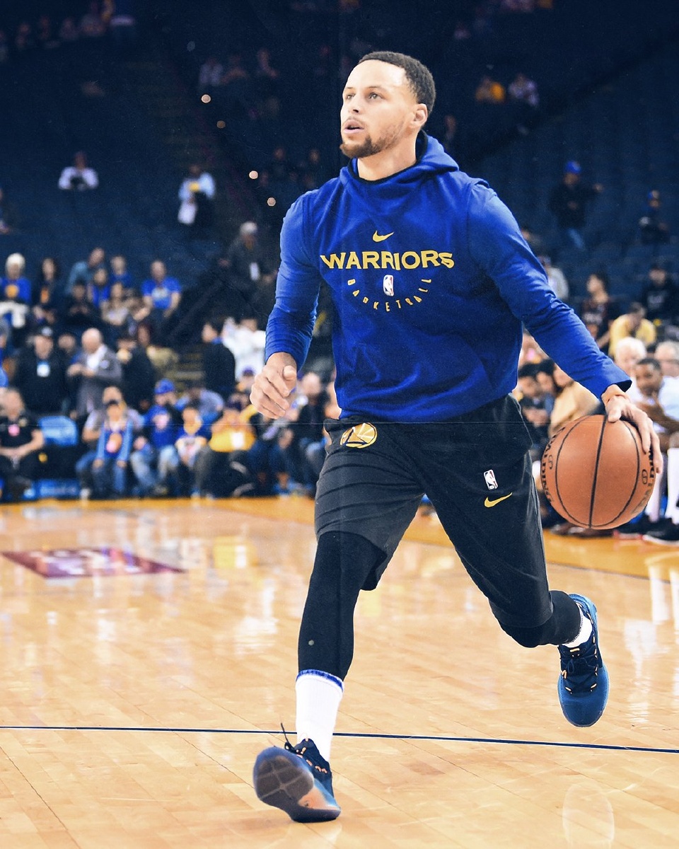 名宿：我不会让弗拉泰西当替补，任何比赛任何对手他都能进球（名宿力挺弗拉泰西：绝不让他打替补，对任何对手都能破门）