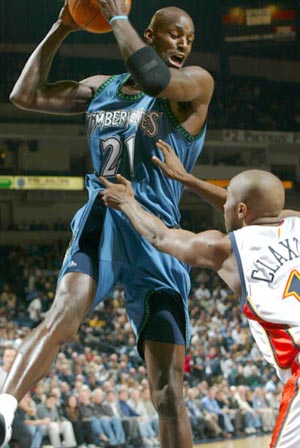 国脚单场助攻两次，带动全队节奏（国脚一战送出两助攻，盘活球队节奏）